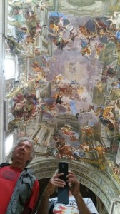 94. Plafond van een heel mooie kerk